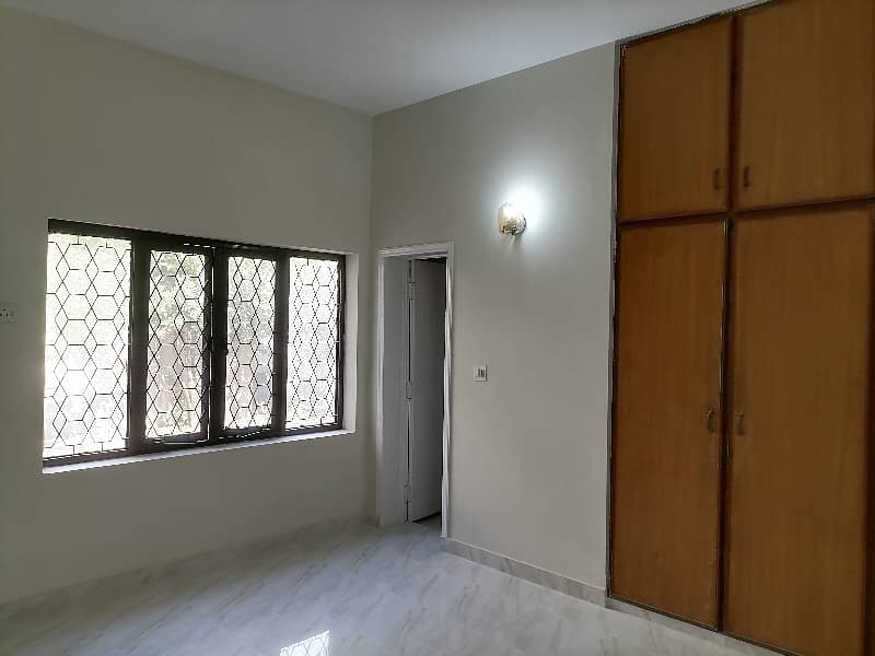 You Can Find A Gorgeous House For Rent In Askari 5 3