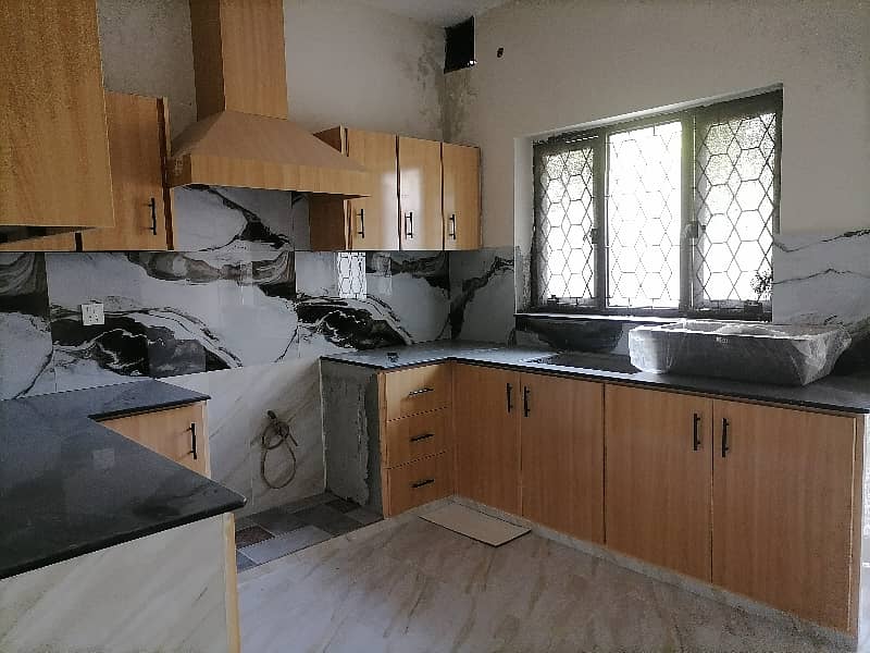 You Can Find A Gorgeous House For Rent In Askari 5 15