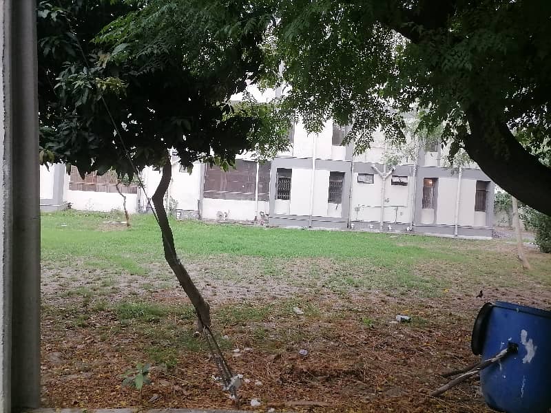 A Palatial Residence For Sale In Askari 5 Lahore 5