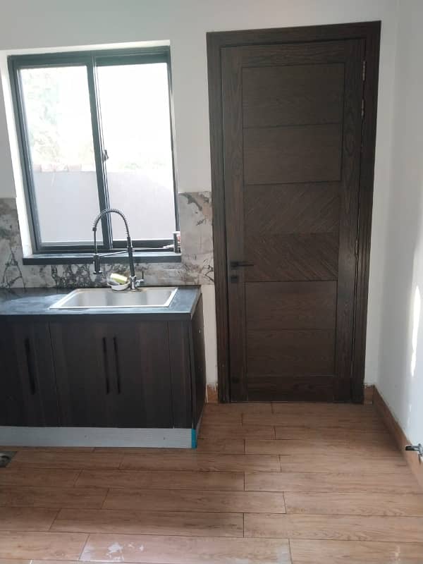 10 Marla Upper Portion Available For Rent In DHA Lahore Prime Location 5