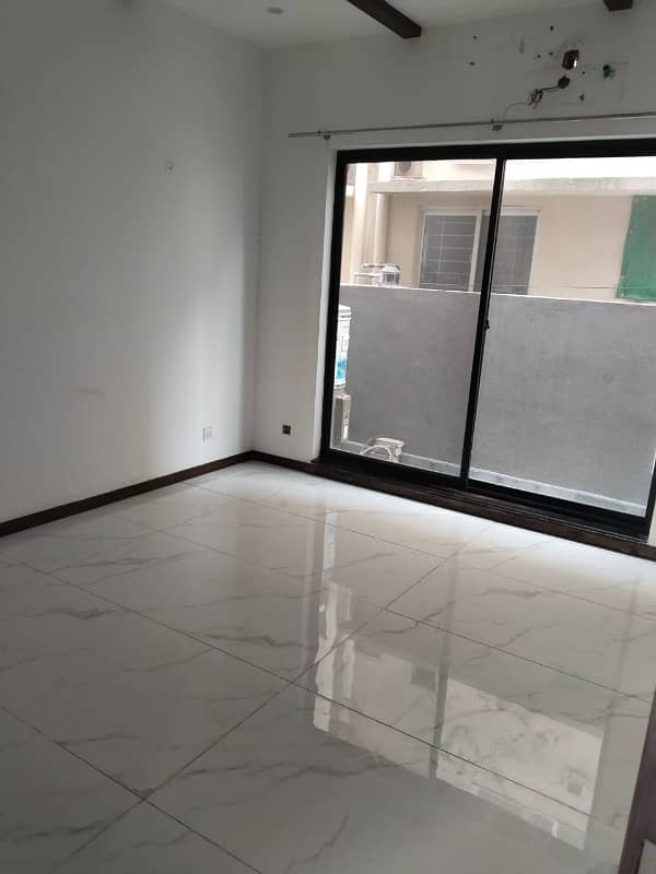 10 Marla Upper Portion Available For Rent In DHA Lahore Prime Location 9