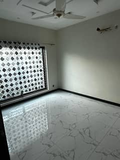 10 Marla Lower Portion For Rent