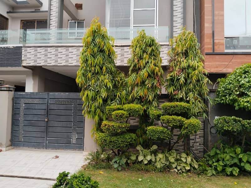 Paragon City - Imperial 1 Block House Sized 5 Marla Is Available 1