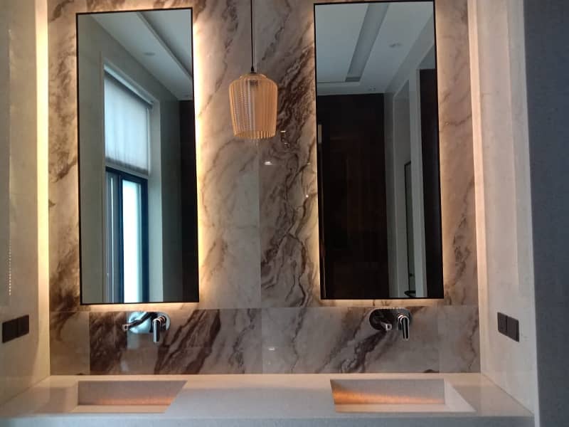 Centrally Located House In DHA Phase 8 - Ex Park View Is Available For sale 11