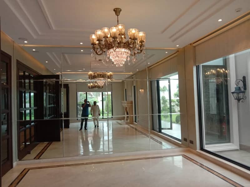 Centrally Located House In DHA Phase 8 - Ex Park View Is Available For sale 12