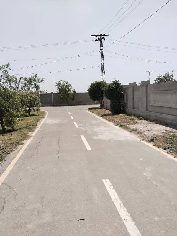 Commercial Plot Is Available For Sale In Barki Road 4