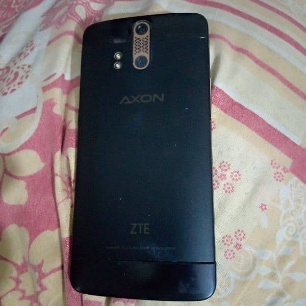 zte Axon A1R 32/2 3