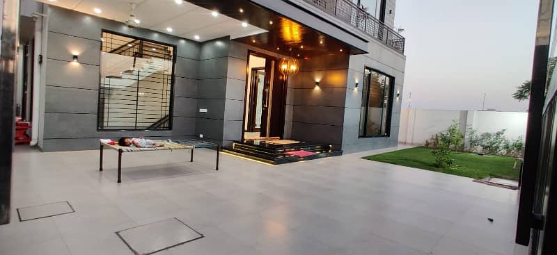 Owner Built Mazhar Muneer Design House In DHA Lahore Phase 7 T Block Full Basement House For Sale 1