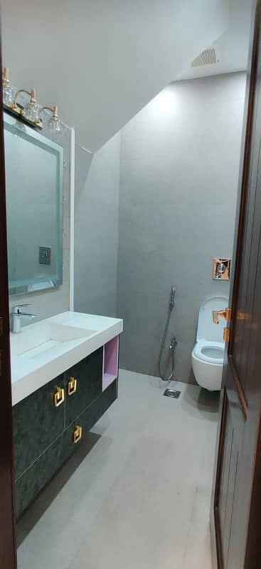 Owner Built Mazhar Muneer Design House In DHA Lahore Phase 7 T Block Full Basement House For Sale 37