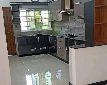 Get In Touch Now To Buy A 3200 Square Feet Lower Portion In G-15 G-15 3