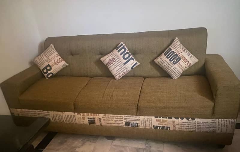 Sofa 5 Seater with Settee (urgent sale) 0