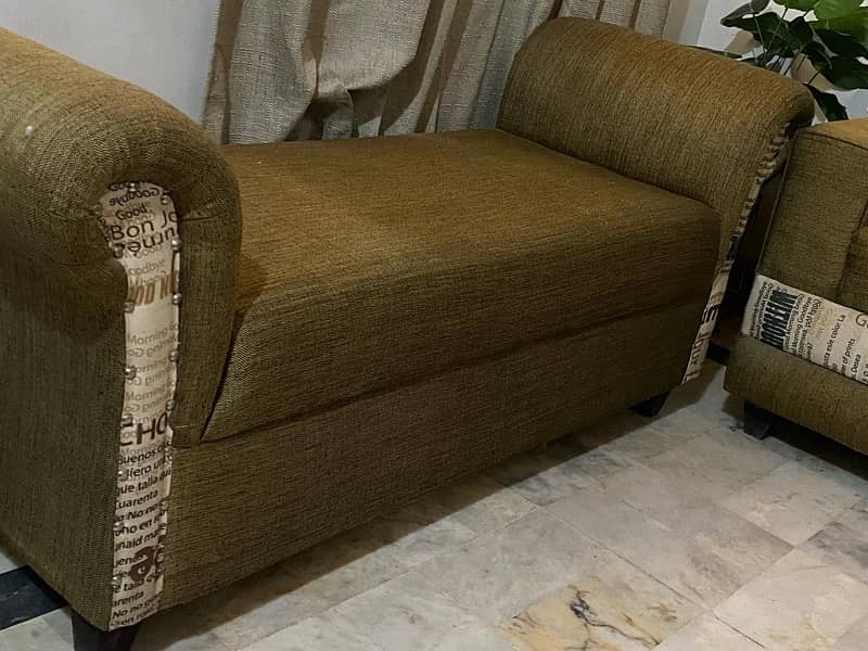 Sofa 5 Seater with Settee (urgent sale) 3