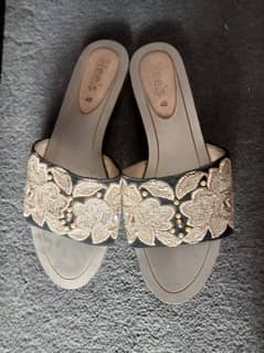 Ladies flats - Chappal for sale