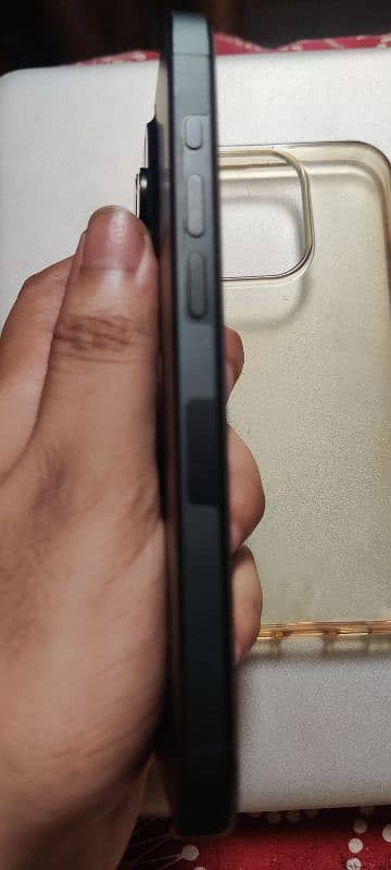 JV Iphone 15 pro | 99% battery health 3