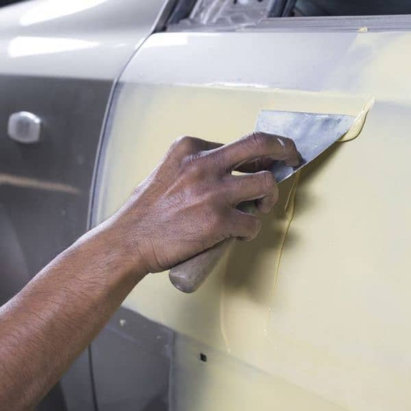 Job for auto mechanic auto car painter auto electrician in workshop 4