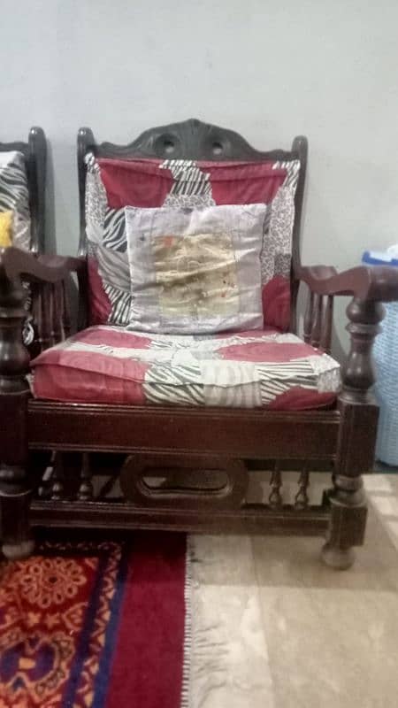 5 seater sofa set for sell. 03316465366. With cushions and cover 3