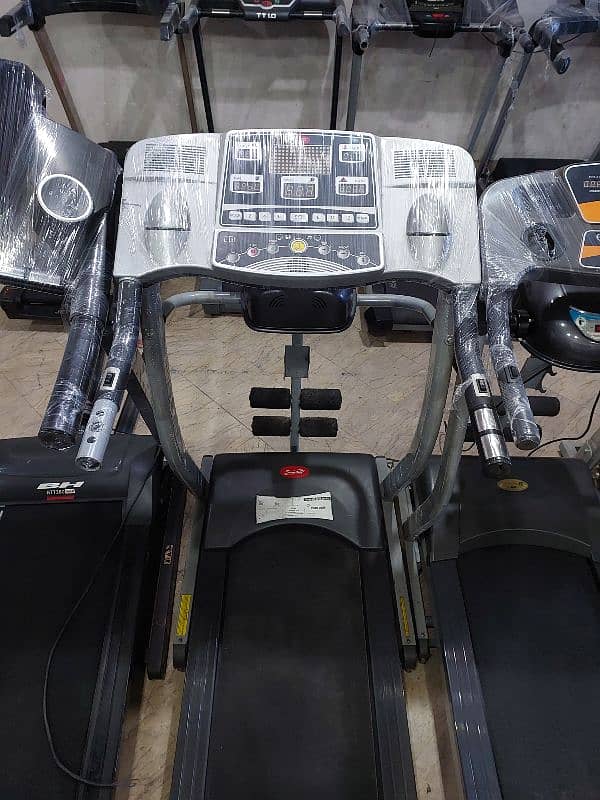 TREADMILL / RUNNING MACHINE / WALKING MACHINE / JOGGING MACHINE 7
