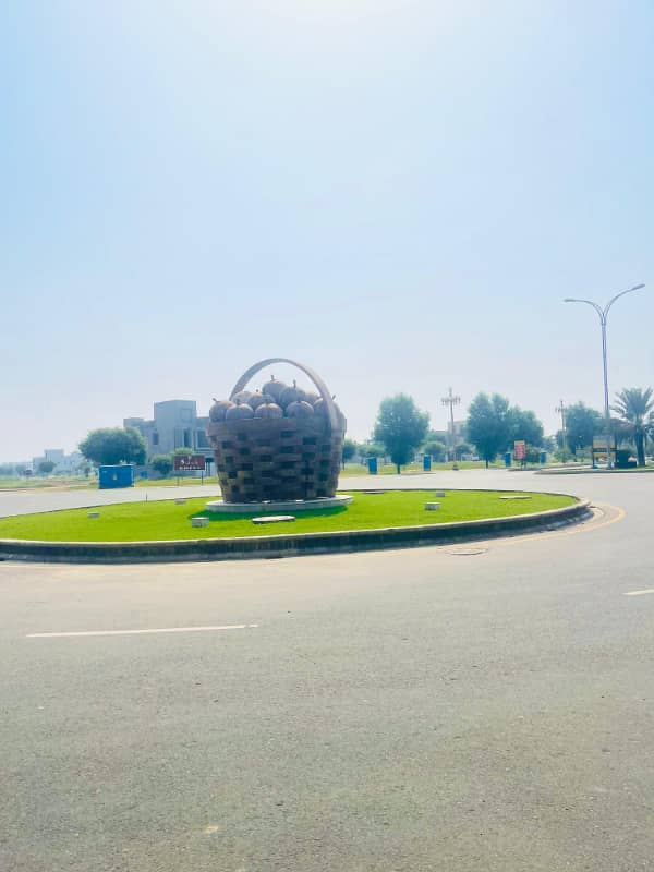 10 MARLA RESIDENTIAL PLOT FOR SALE POSSESSION UTILITY CHARGES PAID LDA APPROVED IN G-5 BLOCK PHASE 4 BAHRIA ORCHARD LAHORE 0