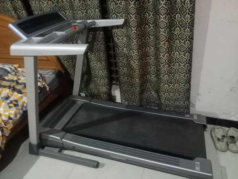 treadmill pro-form isa 0