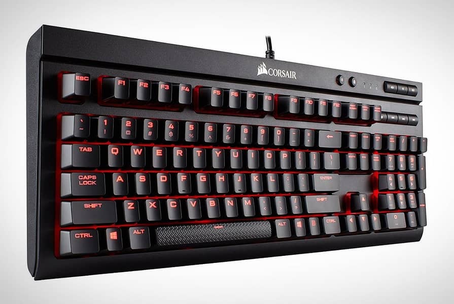 corsair ironclaw mouse,k68 mechanical keybord voidpro gaming headset 7