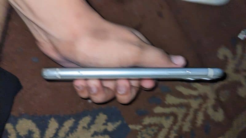 iphone 11 white color 64 GB Non PTA Exchange possible with good phones 1