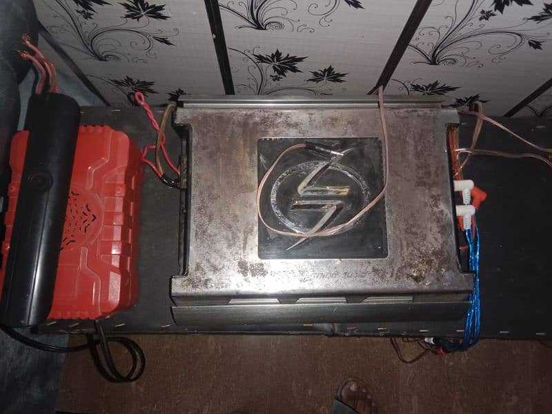 Imported 4 Chnl Amplifier original 0