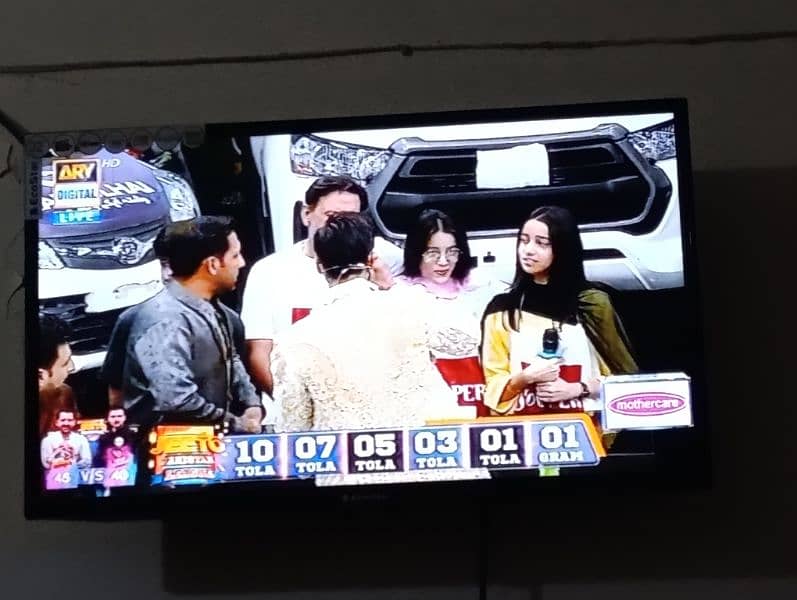 ECO STAR LED TV 32". 0