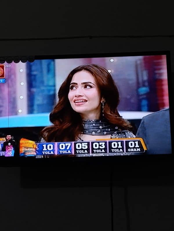ECO STAR LED TV 32". 2