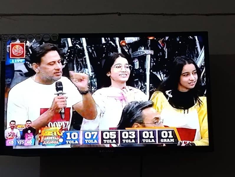 ECO STAR LED TV 32". 4
