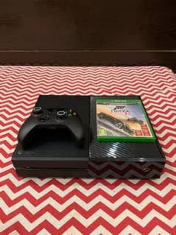 Xbox one 500gb with one wireless controller 0