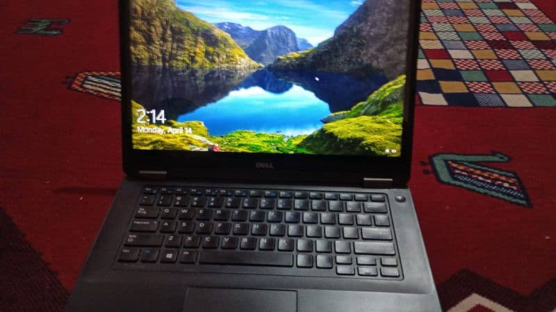Dell latitude E5470 8/256 I5 6TH 0