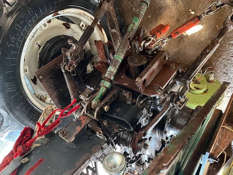 ghazi Trector 2010 modal neat in original condition engine 100% 3