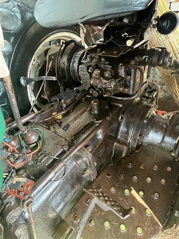 ghazi Trector 2010 modal neat in original condition engine 100% 4