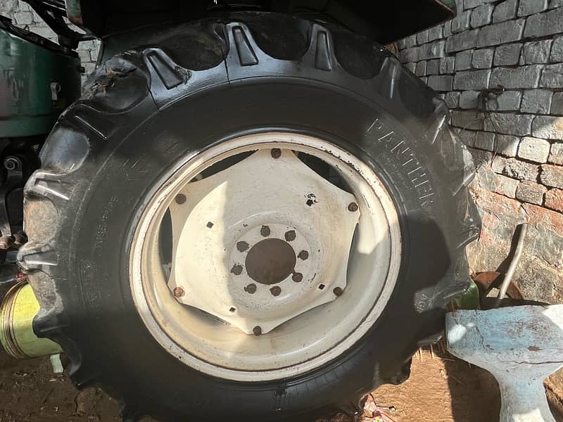 ghazi Trector 2010 modal neat in original condition engine 100% 7