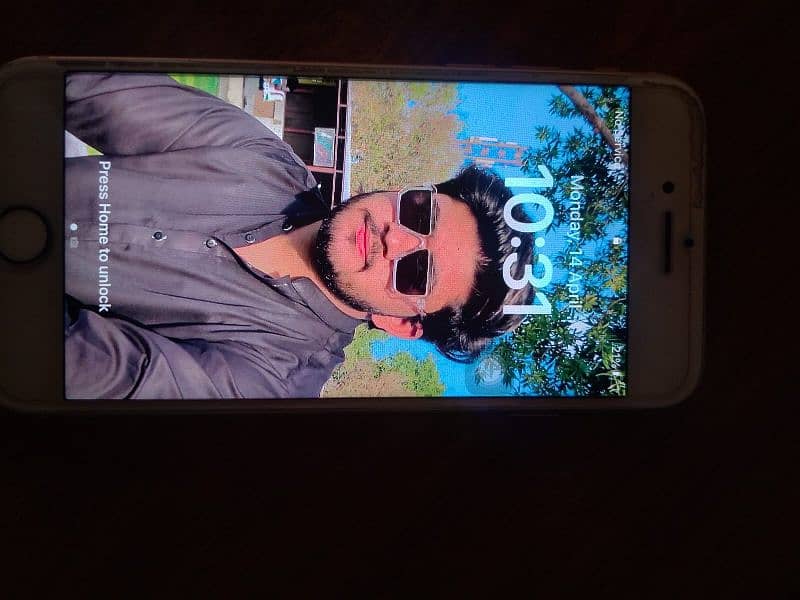 iPhone 8 non pta 1