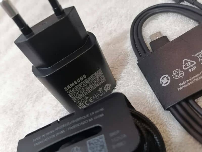 Samsung s22 ultra 100% super fast charger 2