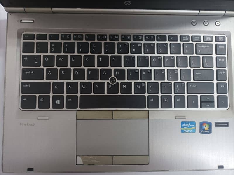 HP 840p good condition. 2