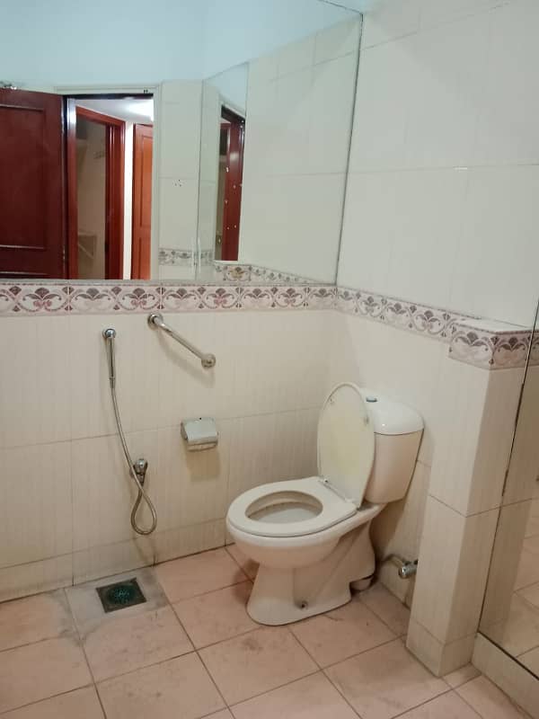 2 Kanal Modern Design Used House For Sale In DHA Phase 1 Block D 13