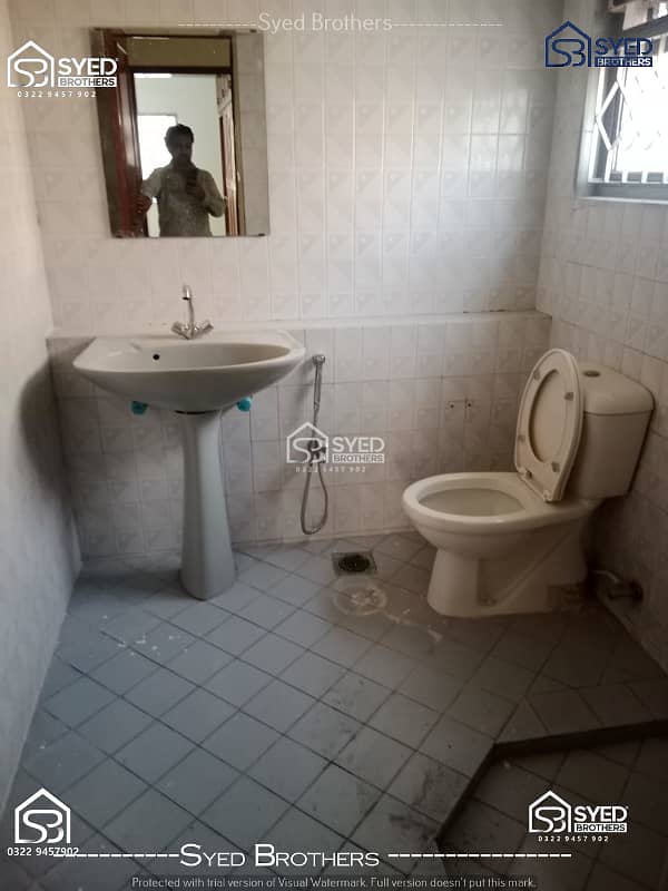 2 Kanal Modern Design Used House For Sale In DHA Phase 1 Block D 22
