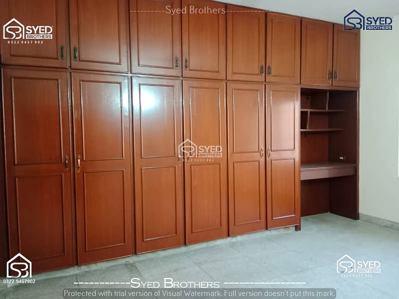 2 Kanal Modern Design Used House For Sale In DHA Phase 1 Block D 23