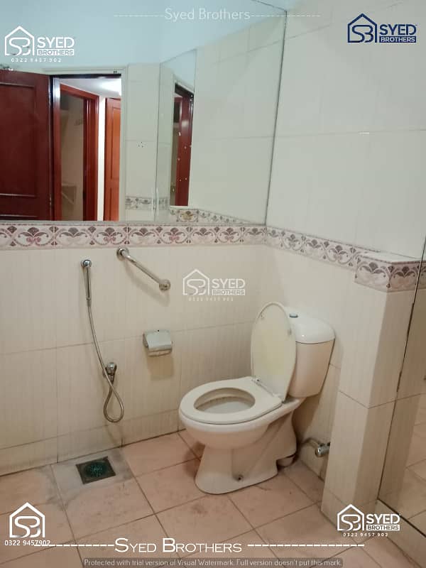 2 Kanal Modern Design Used House For Sale In DHA Phase 1 Block D 27