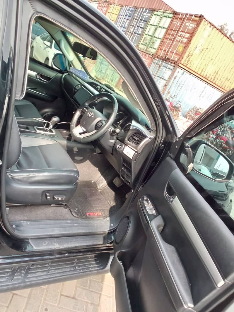 Rent A Car / b6 bullet proof /  Bulletproof Car for Rent Revo , Rocco 9