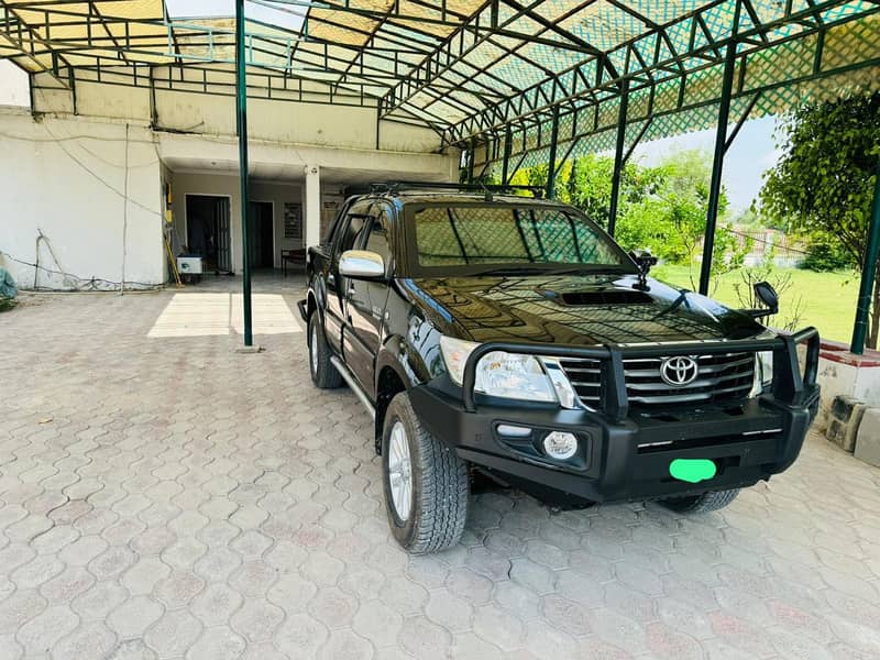 Rent A Car / b6 bullet proof /  Bulletproof Car for Rent Revo , Rocco 14