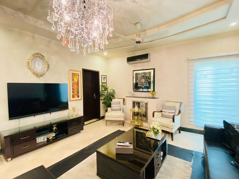 One Kanal Slightly Used Modern House For Sale In DHA Phase 4 Block GG 4