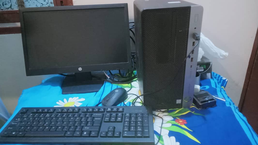 HP Core i3 8th Gen Full Setup |8GB RAM| 500GB HDD | LCD + Box Like new 5