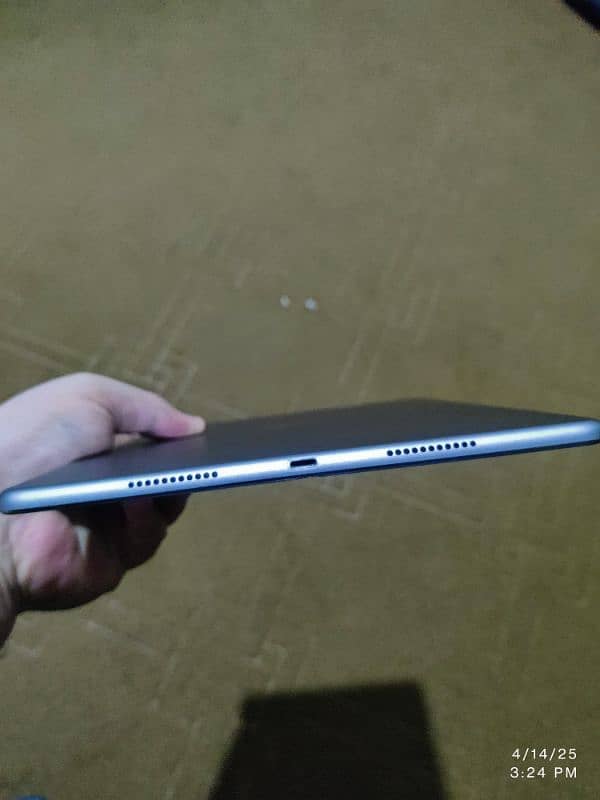 iPad pro 10.5 2017 64GB grey with box 7