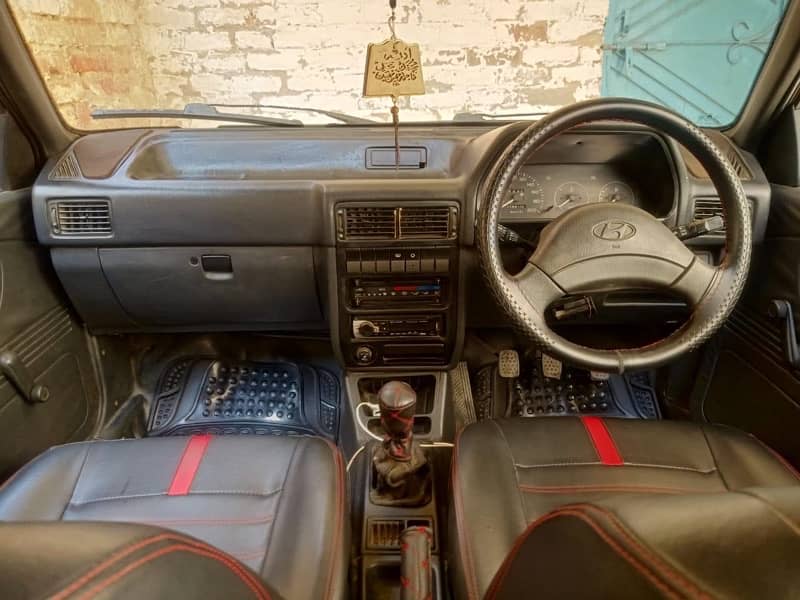 Hyundai Excel 1993 14