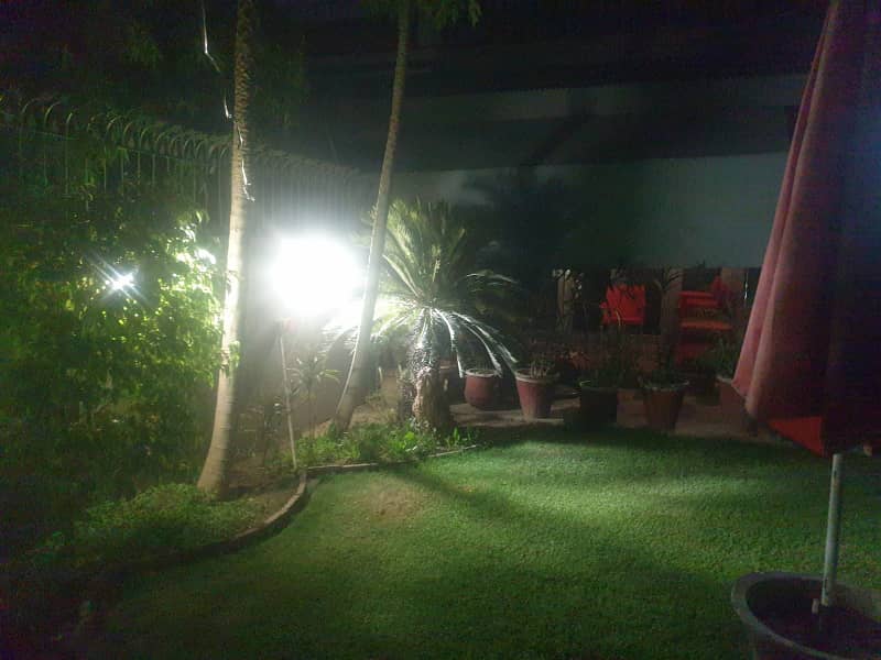 1 Kanal Beautiful Double Unit House Available For Sale In K Block DHA Phase 1 Lahore 6