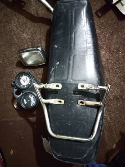 habib bike parts honda dream me bi use ho jaye gy 100% orignal