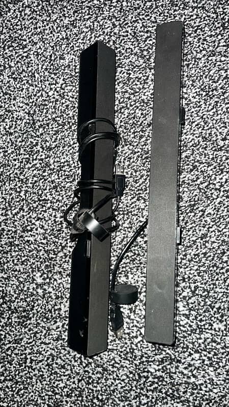dell Sound bar 2 pieces best condition 0